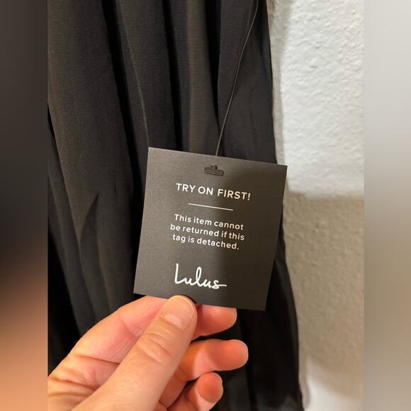 Lulus NWT Angel in Disguise Black Lace Mini Skater Dress M - Picture 8 of 9